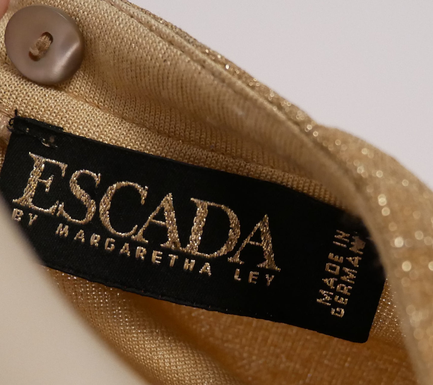 Escada vintage long sleeved dress in gold lurex - M - 1990s