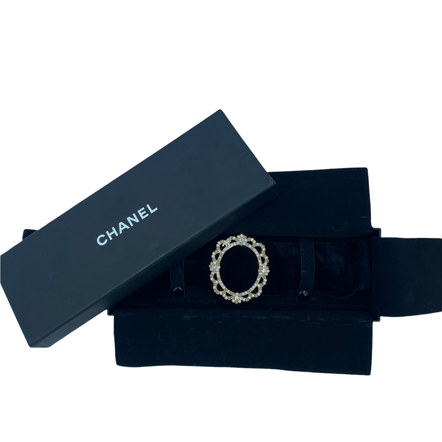 Chanel vintage velvet choker necklace second hand CC
