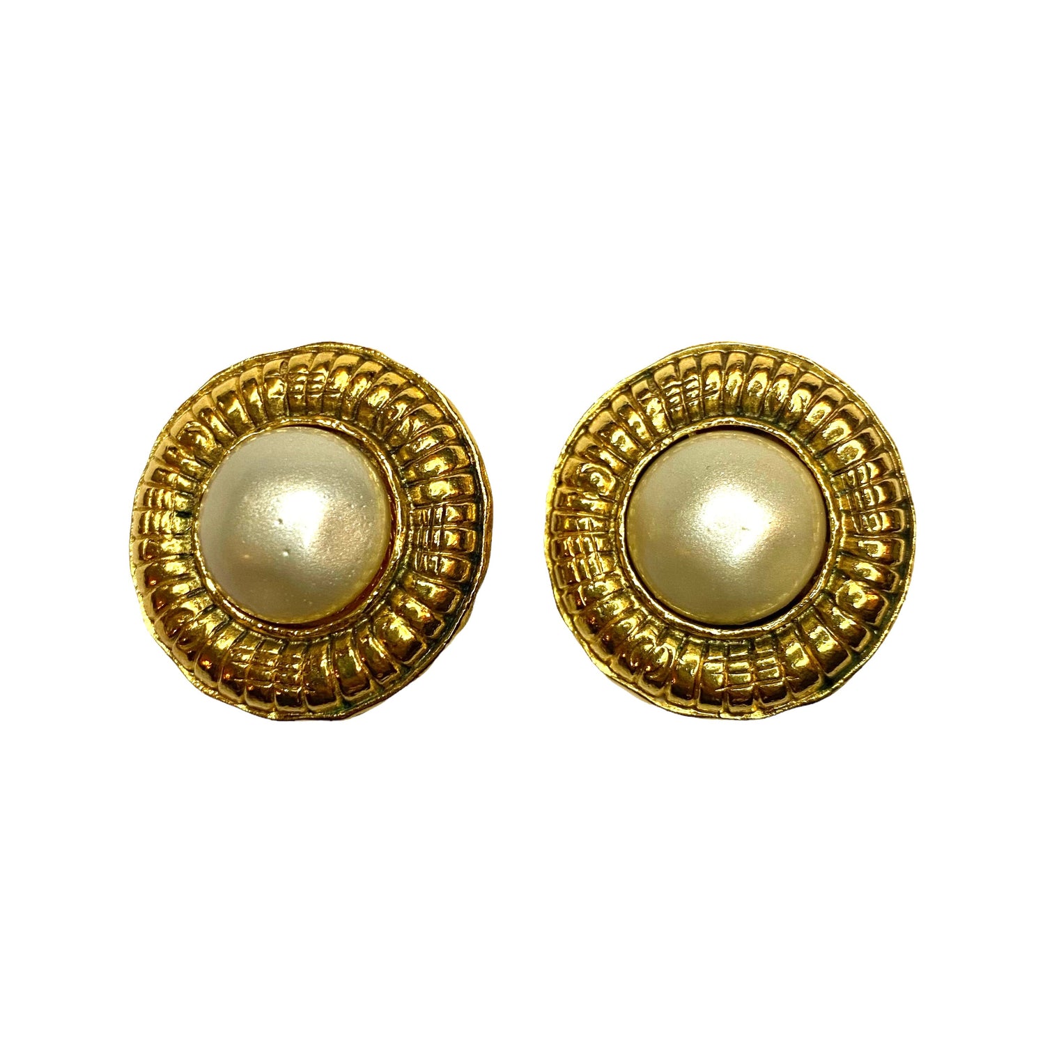 Lysis vintage Chanel vintage clip round earrings with glass pearl  - 1990s