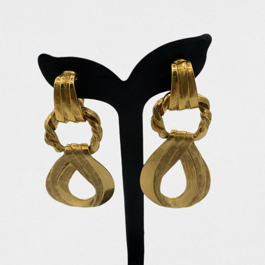 Boucles d’oreilles earrings vintage second main second hand yves saint laurent YSL doré gold