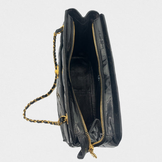 Lysis vintage Chanel varnished vintage bag - 2006